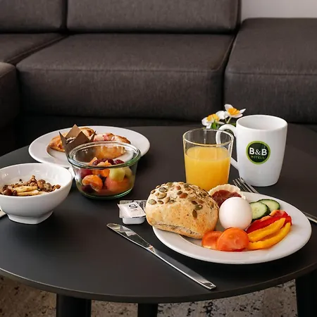 B&B Hotel Villach Отель 3*