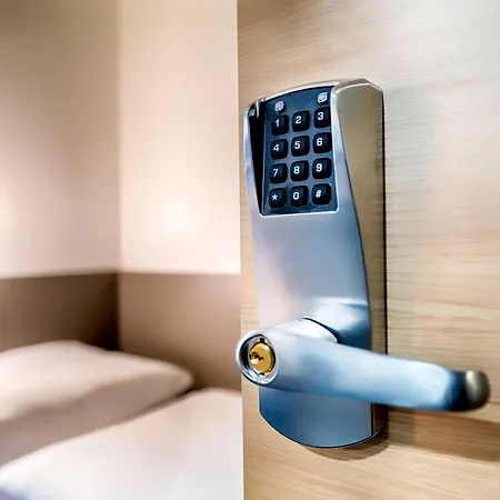 Otel B&B Hotel Villach 3*