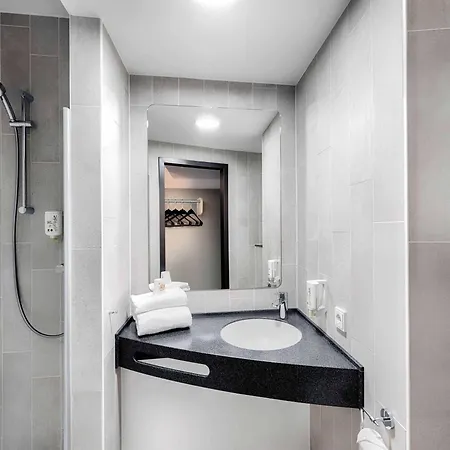 B&B Hotel Villach Φίλλαχ