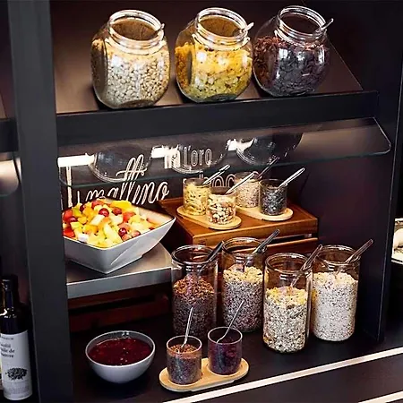 B&B Hotel Villach ホテル 3*