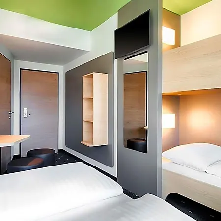 B&B Hotel Villach ホテル