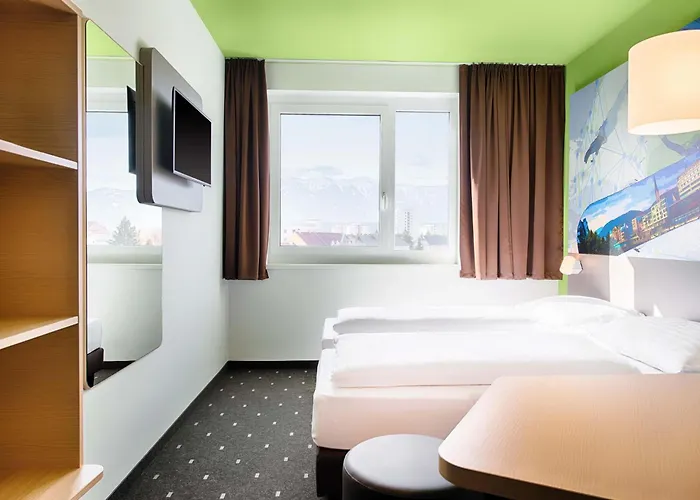 酒店 B&B Hotel Villach 3*